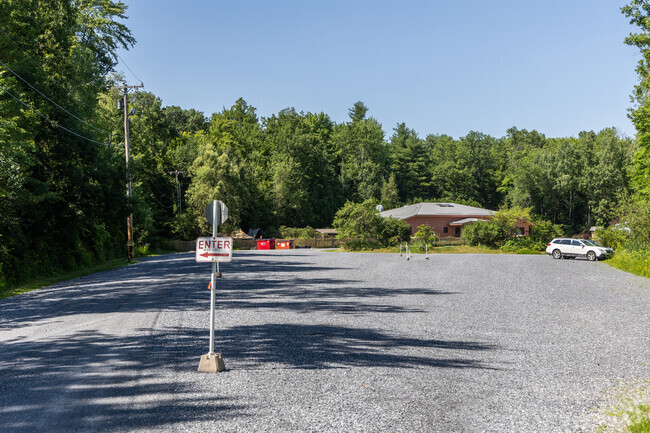 The Waldorf School in Shelburne offers engaged learning from grades K-9.