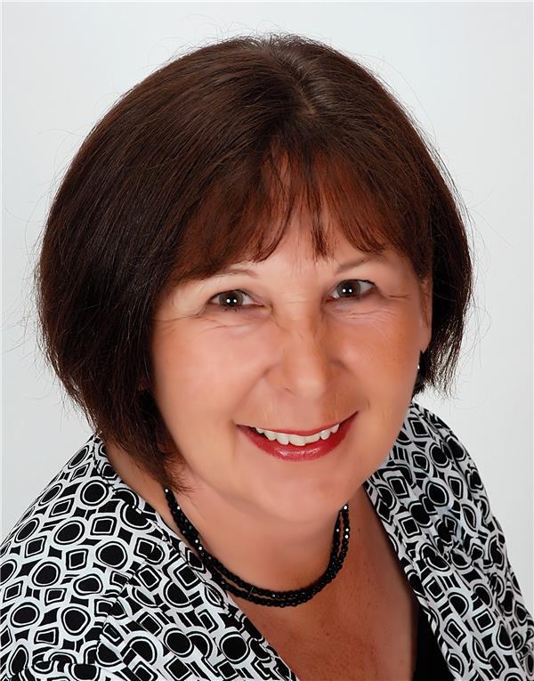 Karen Waystack