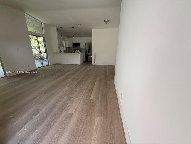 15749 Woodgate Ct, Sunrise, FL 33326 - photo 6