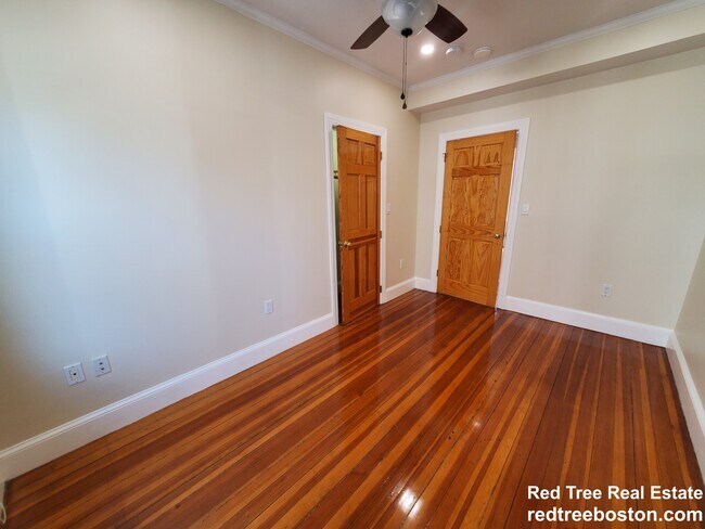 202 Hyde Park Ave, Jamaica Plain, MA 02130 - photo 4