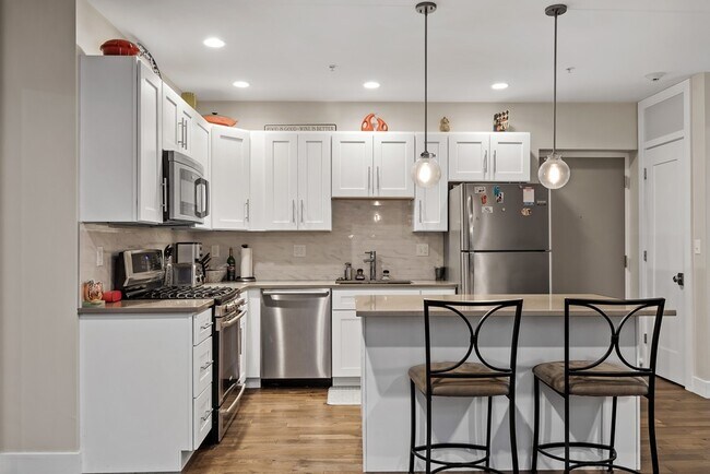 1 Saint Clare Rd unit 4, Medford, MA 02155 - photo 4