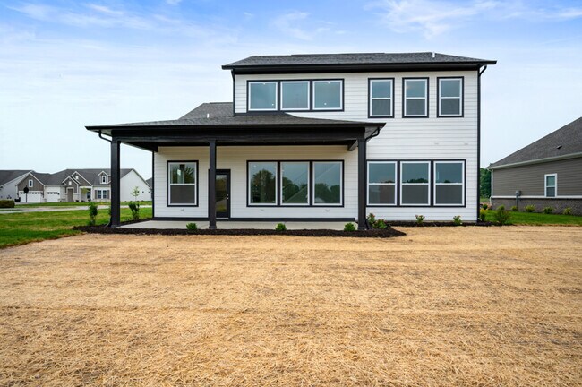 15871 Vitalize Run, Fishers, IN 46037 - photo 5