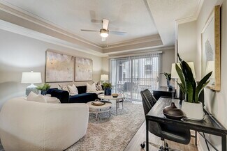 2900 Pharr Court South NW, Atlanta, GA 30305