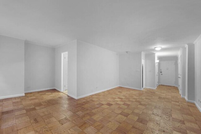 The Central unit 3B, New York, NY 10024 - photo 3