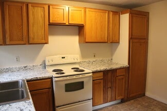 3861 E Roseberry St, Wichita, KS 67210