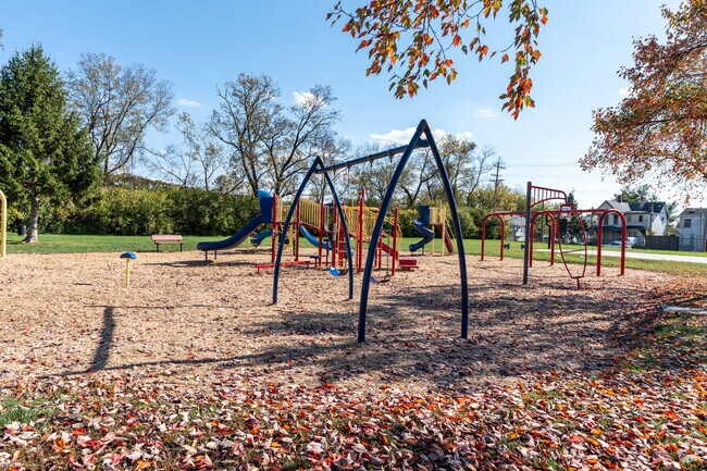 The Caldwell Playground in Carthage has the Mill Creek Greenway Trail.