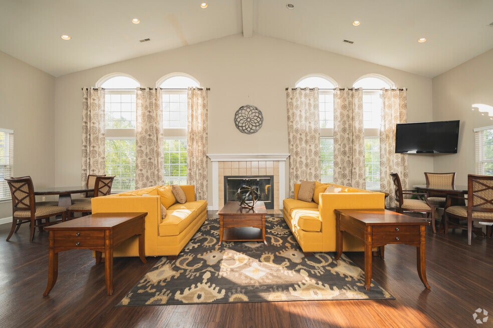 Reserve at Dawson's Creek, Fort Wayne, IN 46825 - photo 1