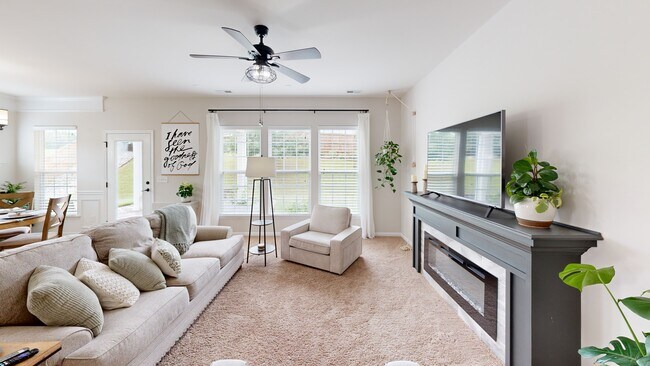 2408 Fiddich Ln, Fuquay-Varina, NC 27526 - photo 2