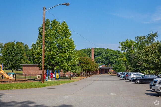 Glendale Elementary School serves Pre-K to 4th grade in Nashville