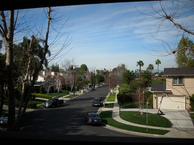 View of neighborhood/street