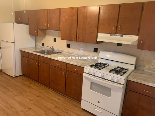 96 Millet St unit 1, Dorchester Center, MA 02124 - photo 2