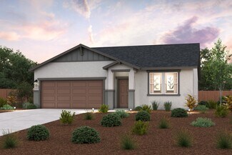 4203 E Magnolia St, Visalia, CA 93292
