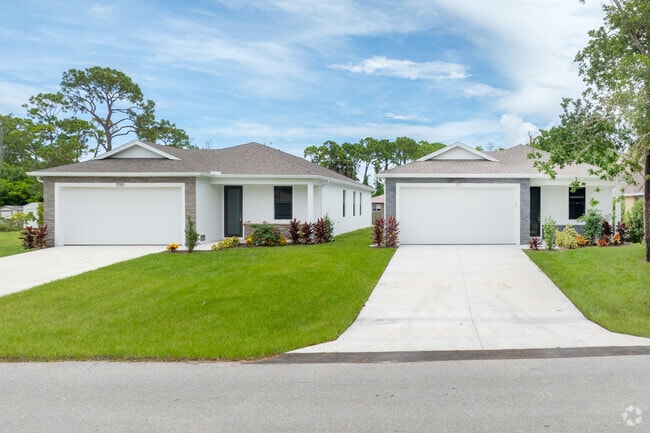 Rows of new ranch homes are being built in Heitmans, Bonita Springs.