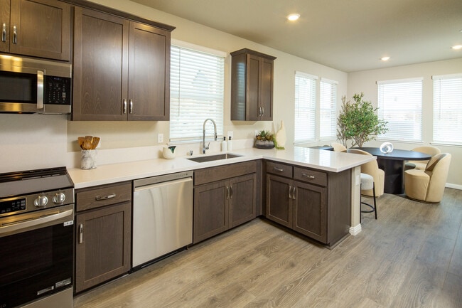 10939 Bushel Way, Rancho Cordova, CA 95670 - photo 6