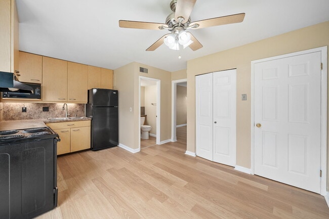 447 Olian Dr, Hazelwood, MO 63042 - photo 5