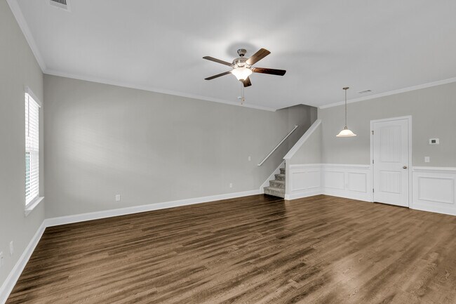 110 Birch Cir, Savannah, GA 31407 - photo 3