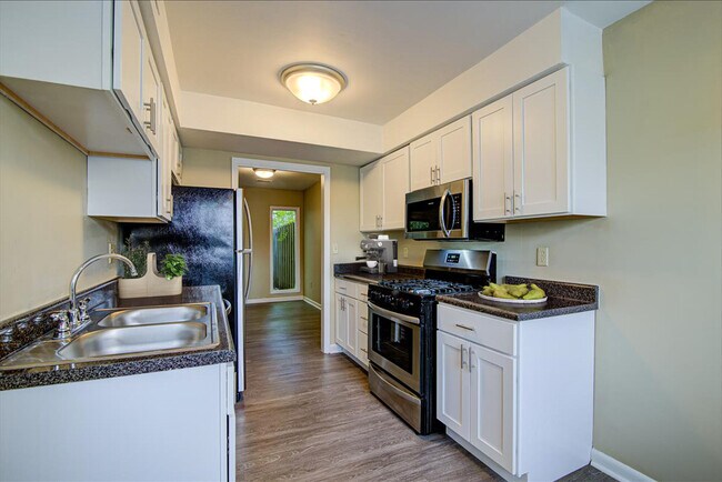 Bent Tree, Roanoke, VA 24018 - photo 3