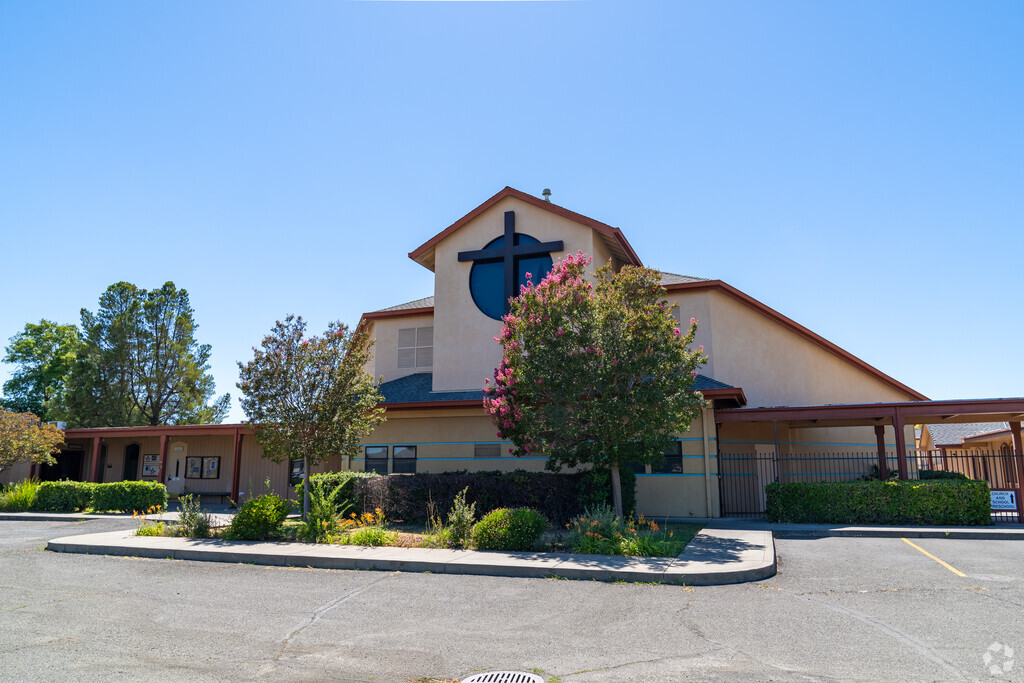 Fairfield Christian School located in the Fairfield neighborhood.