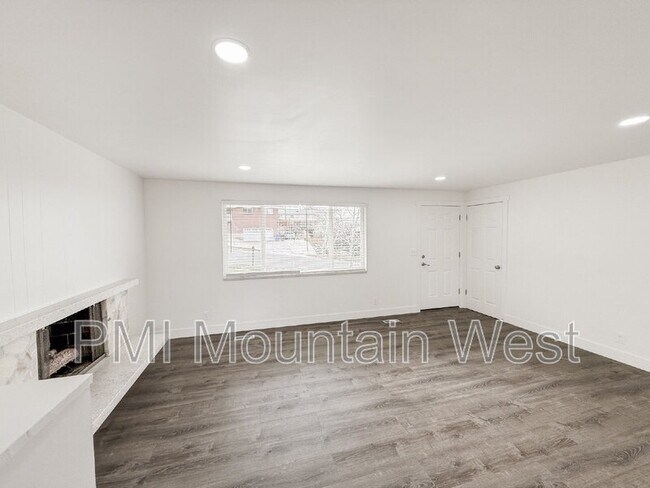 1011 Claremont Dr, Bountiful, UT 84010 - photo 5