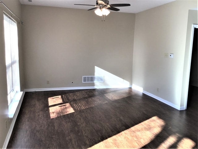 1131 Clark Dr, Greenwood, IN 46143 - photo 7