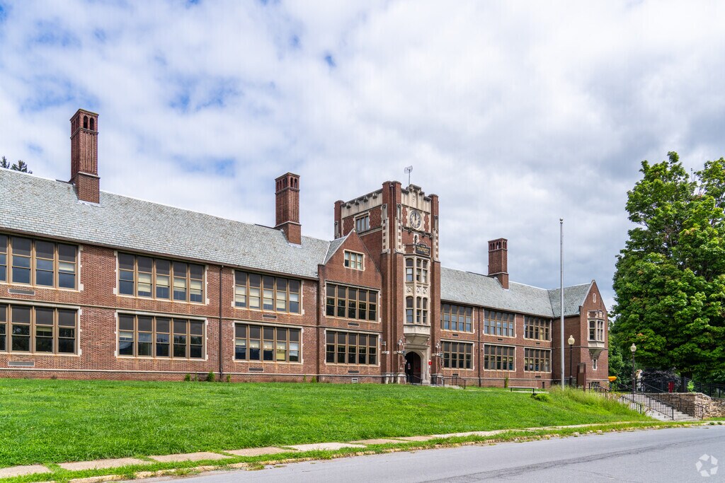 Stevens Elementary School serves students in grades K-3.