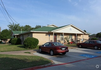 400 E Main St, Midlothian, TX 76065