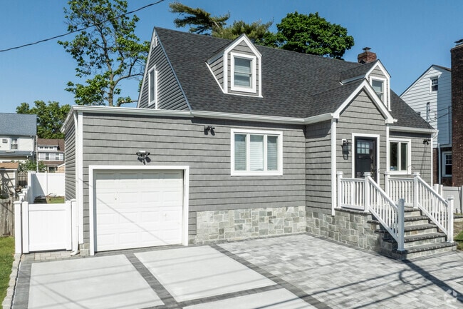 Contemporary Cape Cod style homes are among the most popular throughout Lynbrook.