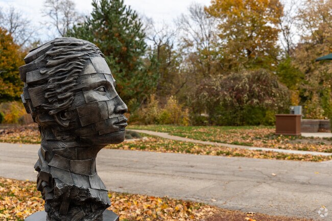 Longview Park's beautiful art makes for an enriching experience for Broadway residents.