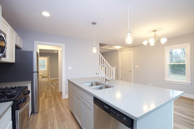 16637 W Brockman Ave unit M04H, Lincolnshire, IL 60069 - photo 5