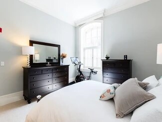 41 Phillips St, Boston, MA 02114