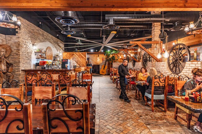 D'Casa Rancho Grill is a popular Mexican restaurant in Lee Acres.