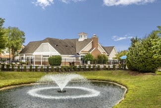 1000 Fawn Dr, Williamstown, NJ 08094