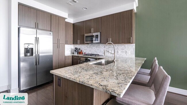 777 Preston St unit 32I, Houston, TX 77002 - photo 4