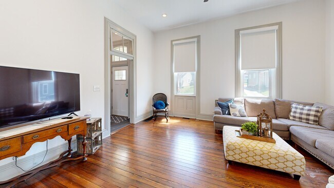 11 E 4th St, Washington, MO 63090 - photo 2