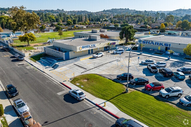 The pick up and drop off area for Shelyn Elementary School