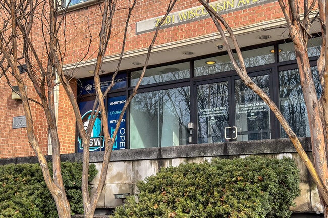 Entrance to British International School of Washington