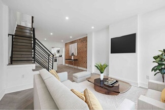 2364 E Harold St, Philadelphia, PA 19125