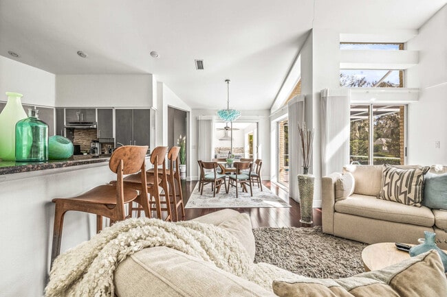 10108 Lake Julia Cir unit ID1053156P, Odessa, FL 33556 - photo 4