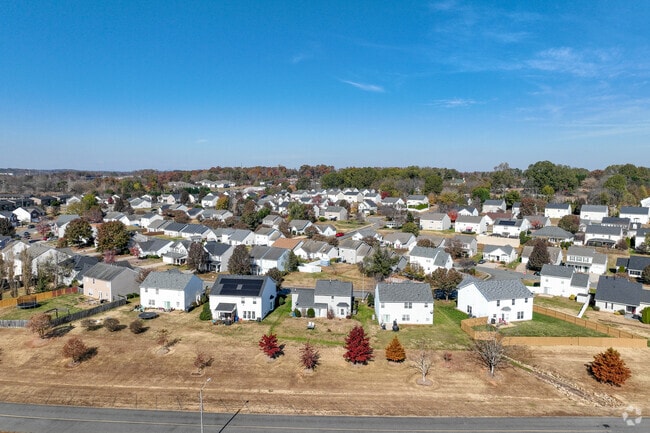 Large neighborhoods are popping up around the outskirts of Statesville.