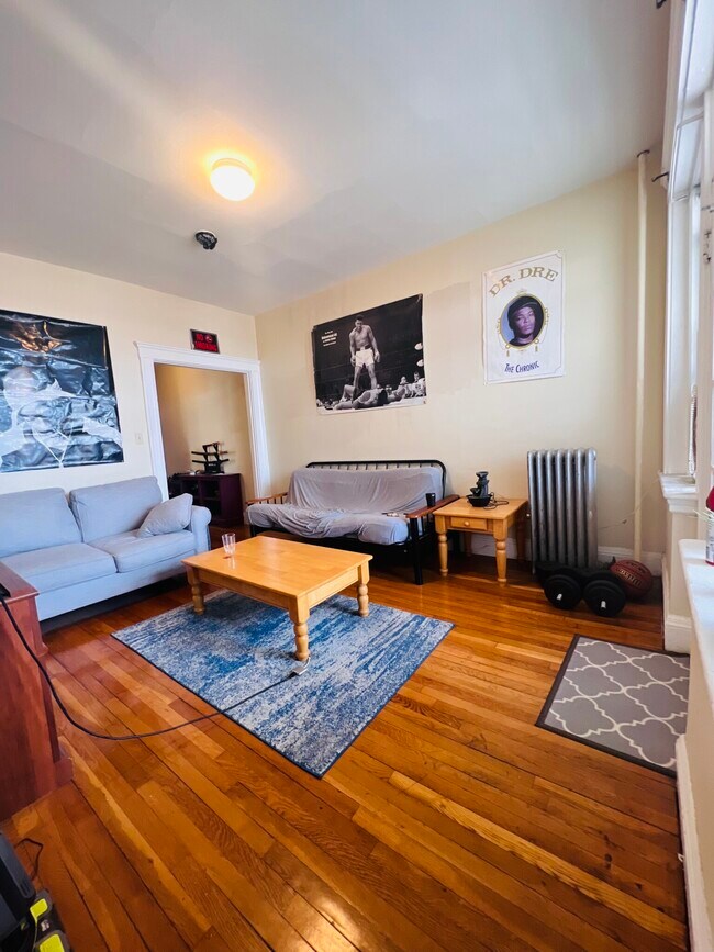 322 Summit Ave unit 3, Brighton, MA 02135 - photo 2