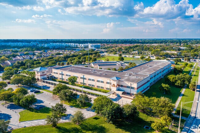 Bird's eye view of Discovery Elementary School in Sunrise, FL.
