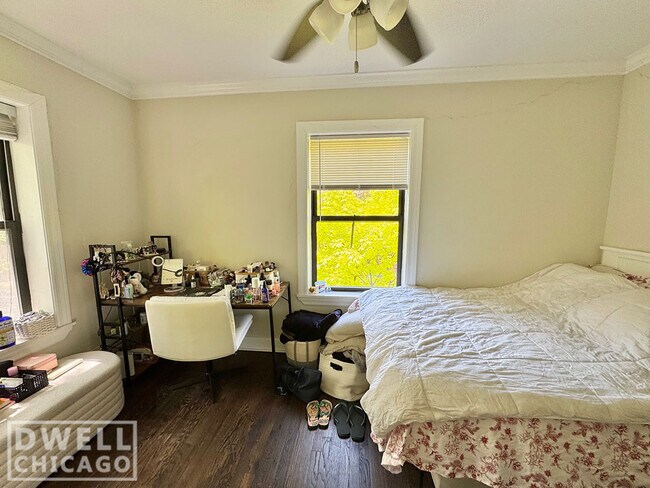 2541 N Seminary Ave unit 2, Chicago, IL 60614 - photo 7