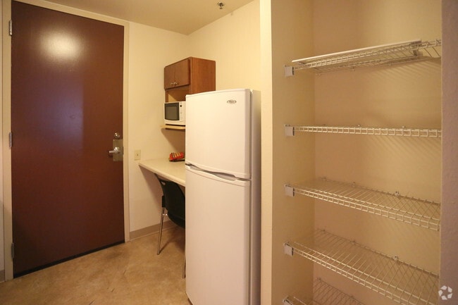 Council Tower Apartments, Saint Louis, MO 63103 - photo 5