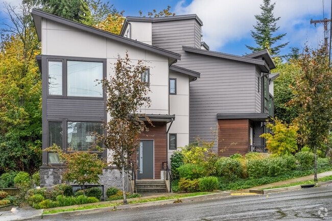 A contemporary home with modern features and amenities in Downtown Kenmore.