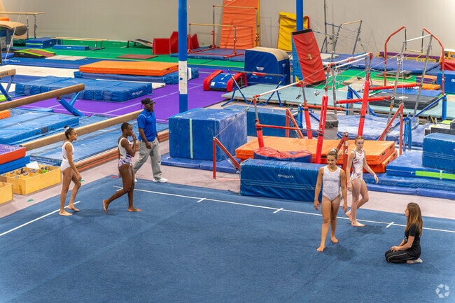 Paradigm Athletic Center in Florida offers youth gymnastics classes.