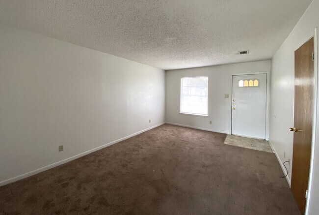 4801 Rainbow Cir unit 2, Killeen, TX 76543 - photo 6