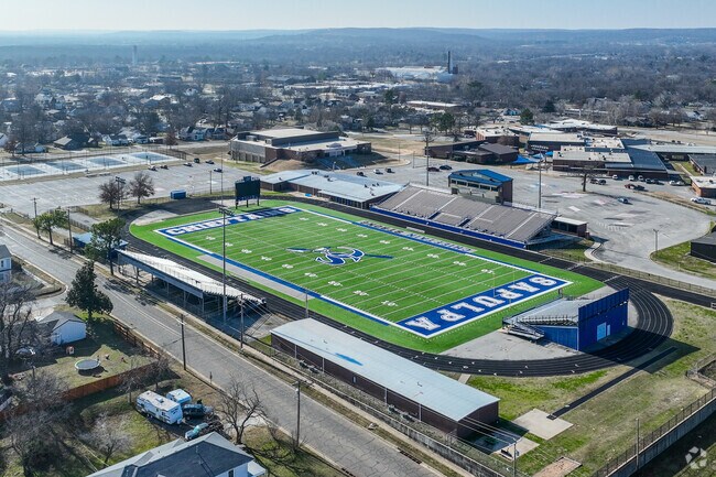 Sapulpa Junior High School shares facilities with the high school for Junior Varsity football.