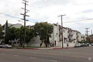 7340 Haskell Ave, Van Nuys, CA 91406