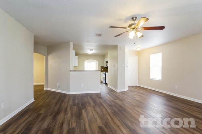 11727 Abby Ridge Way, Houston, TX 77044 - photo 3