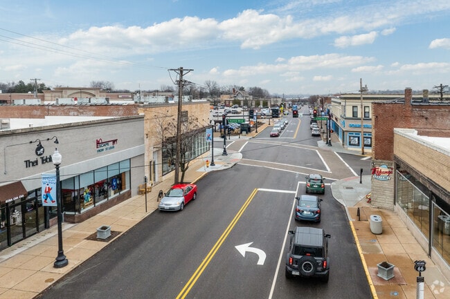 The heart of Maplewood sits on Manchester Rd.